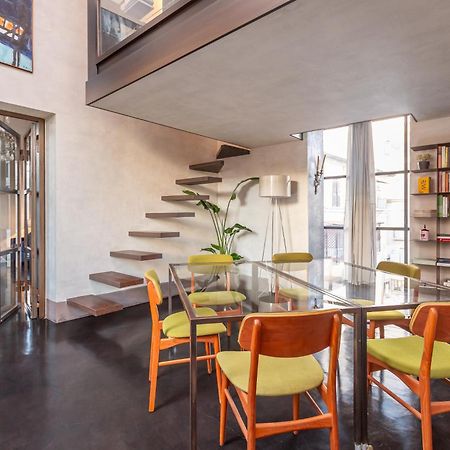 Iconic Apartment With Unique Colosseum View Rome Buitenkant foto