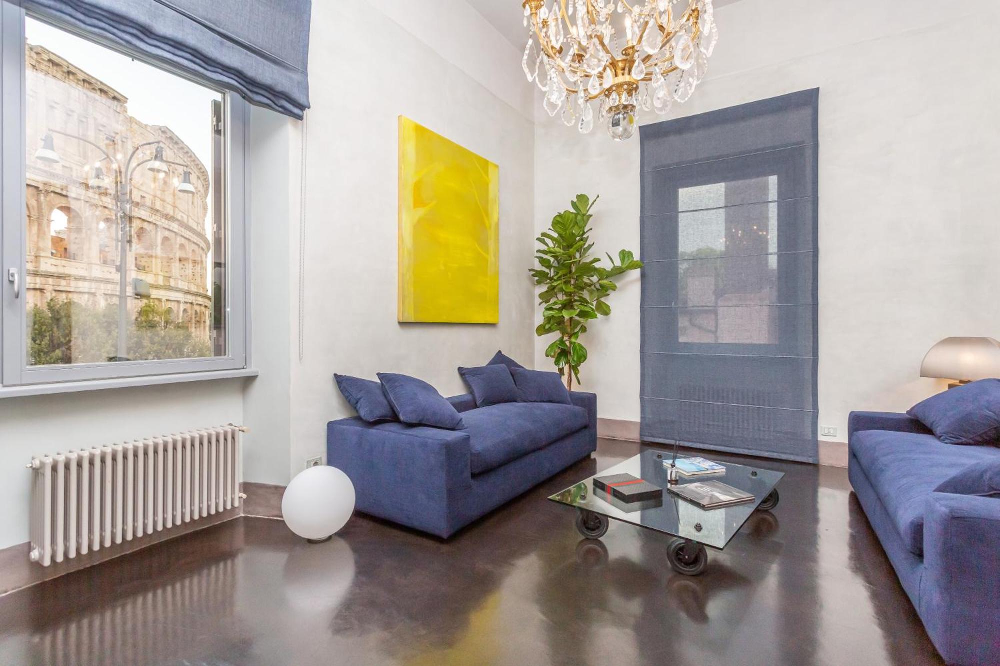 Iconic Apartment With Unique Colosseum View Rome Buitenkant foto
