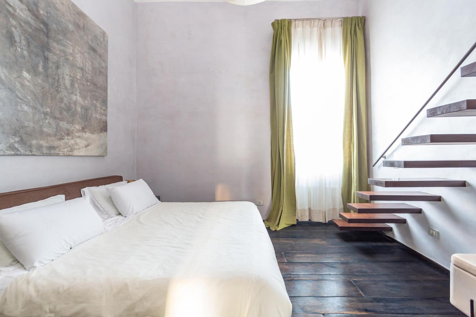 Iconic Apartment With Unique Colosseum View Rome Buitenkant foto